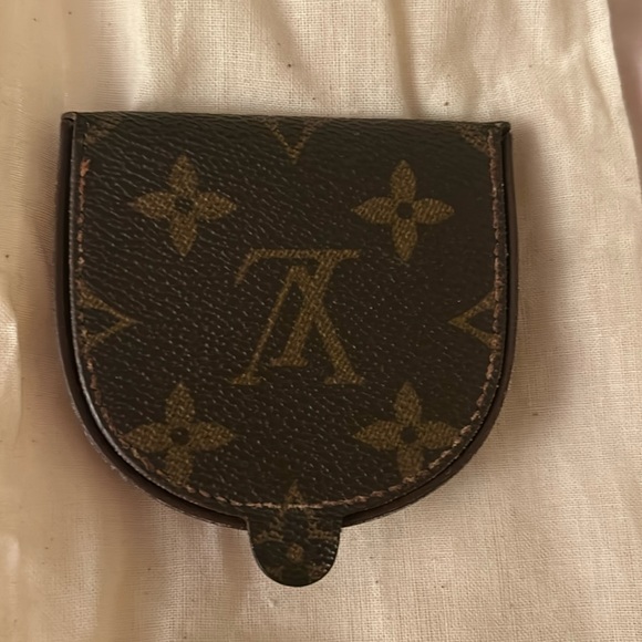 Vintage Louis Vuitton Monogram Coin Pouch - Picture 1 of 5